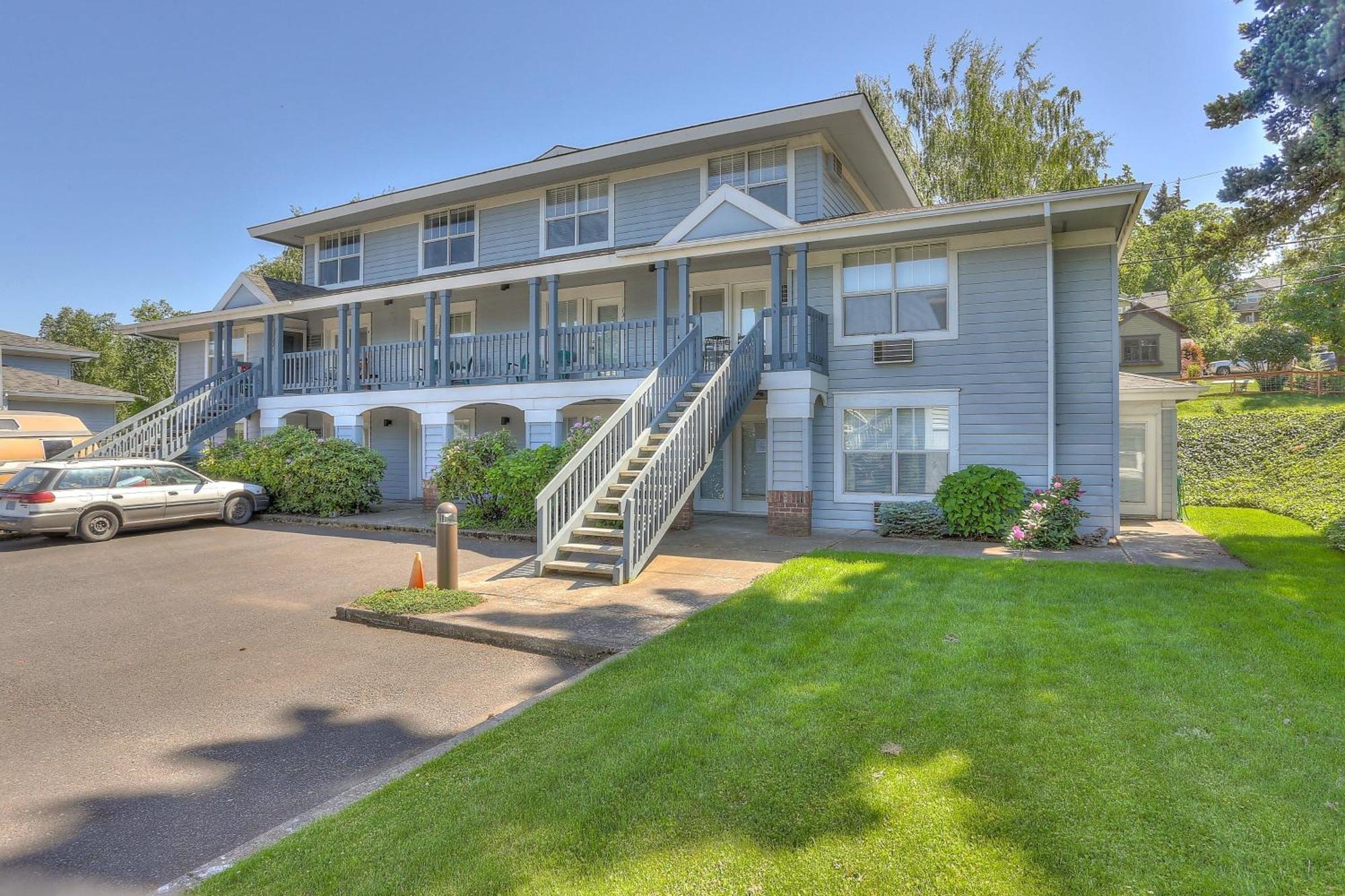 13 Lodge Hood River Ngoại thất bức ảnh