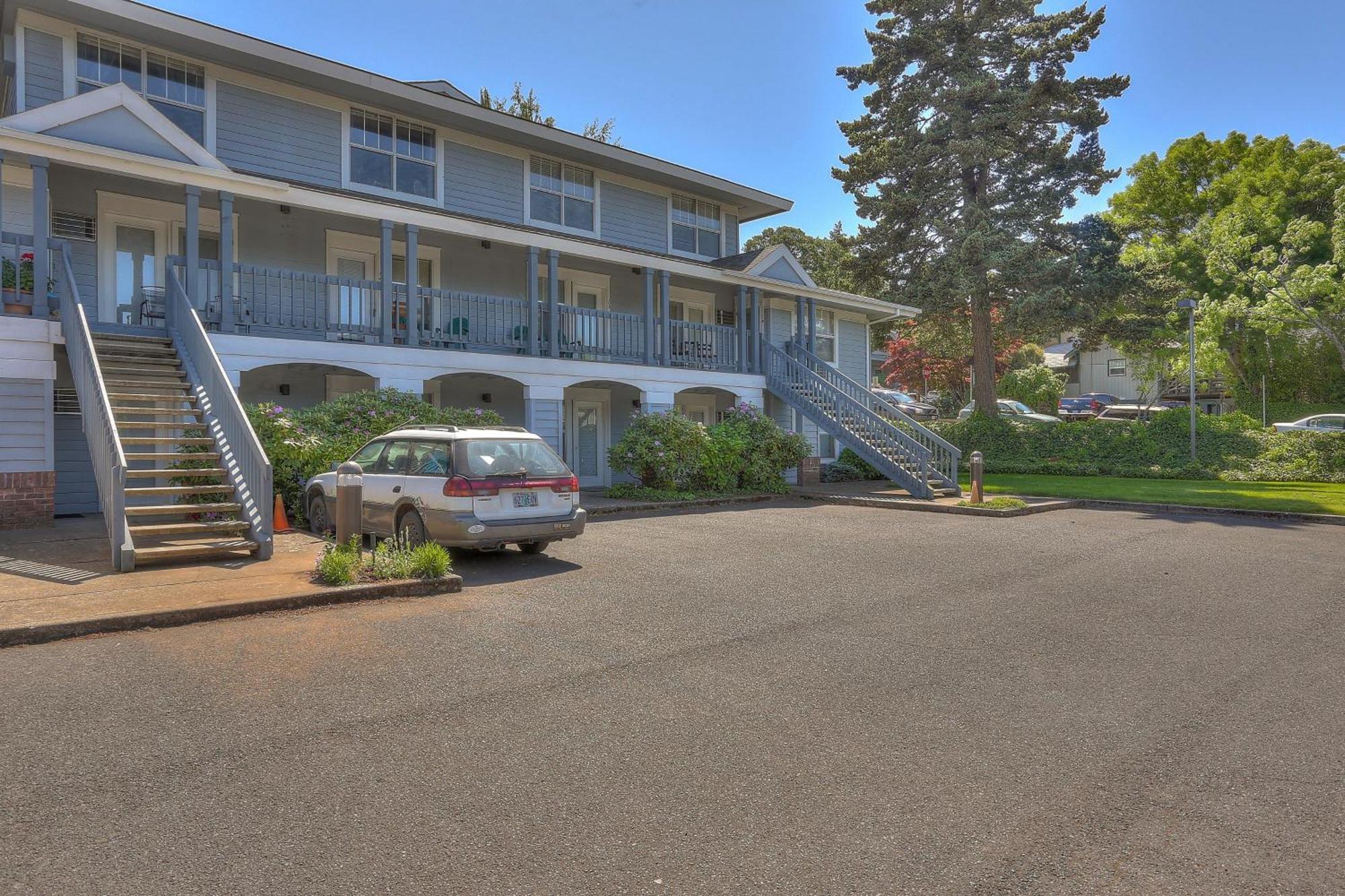 13 Lodge Hood River Ngoại thất bức ảnh